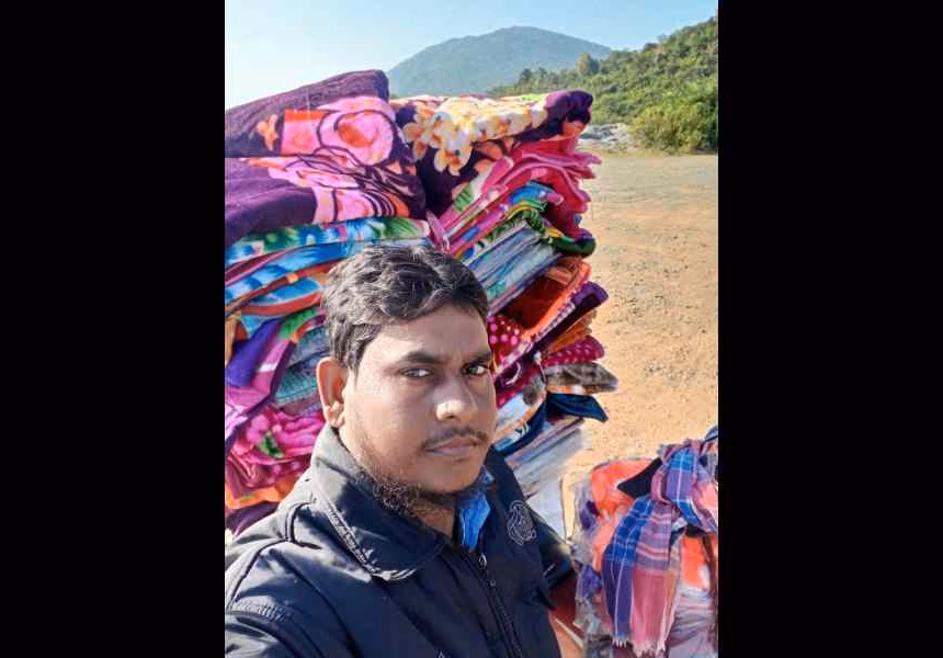 1764639655_new-project-2025-12-02t064044-590 Four Bengali Muslim traders told to leave Odisha within three days over claims of being Bengladeshi