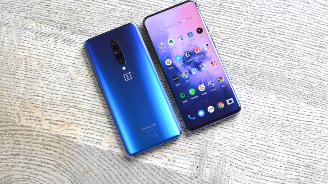 Indian govt orders smartphone makers to preload mandatory cybersecurity app