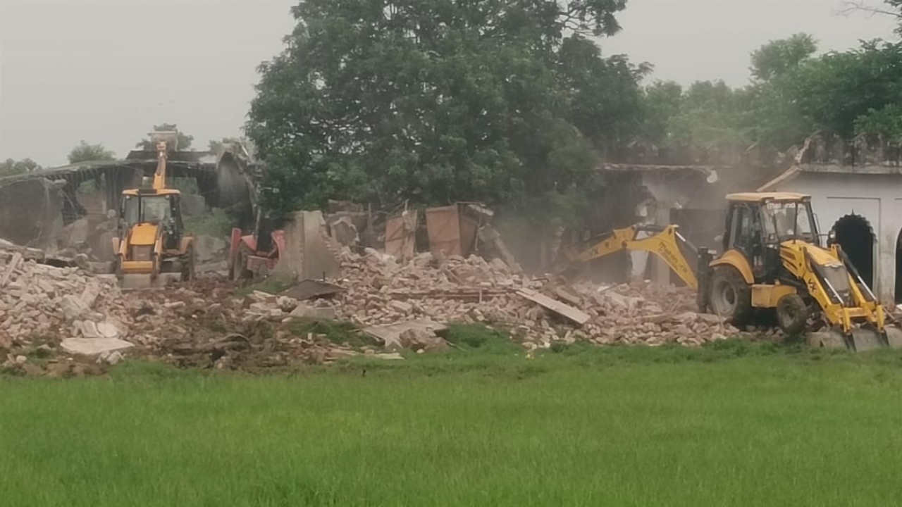 UP Madrasa Demolish